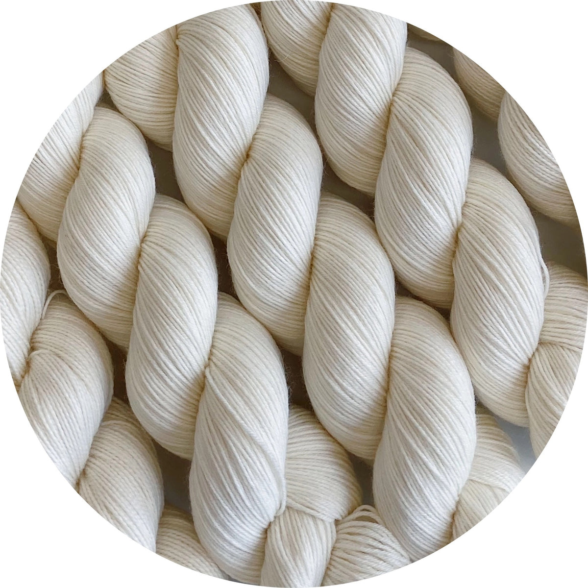 Ivory - Full Skein
