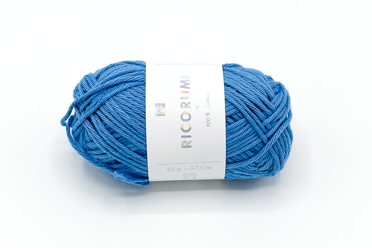 032 - Blue