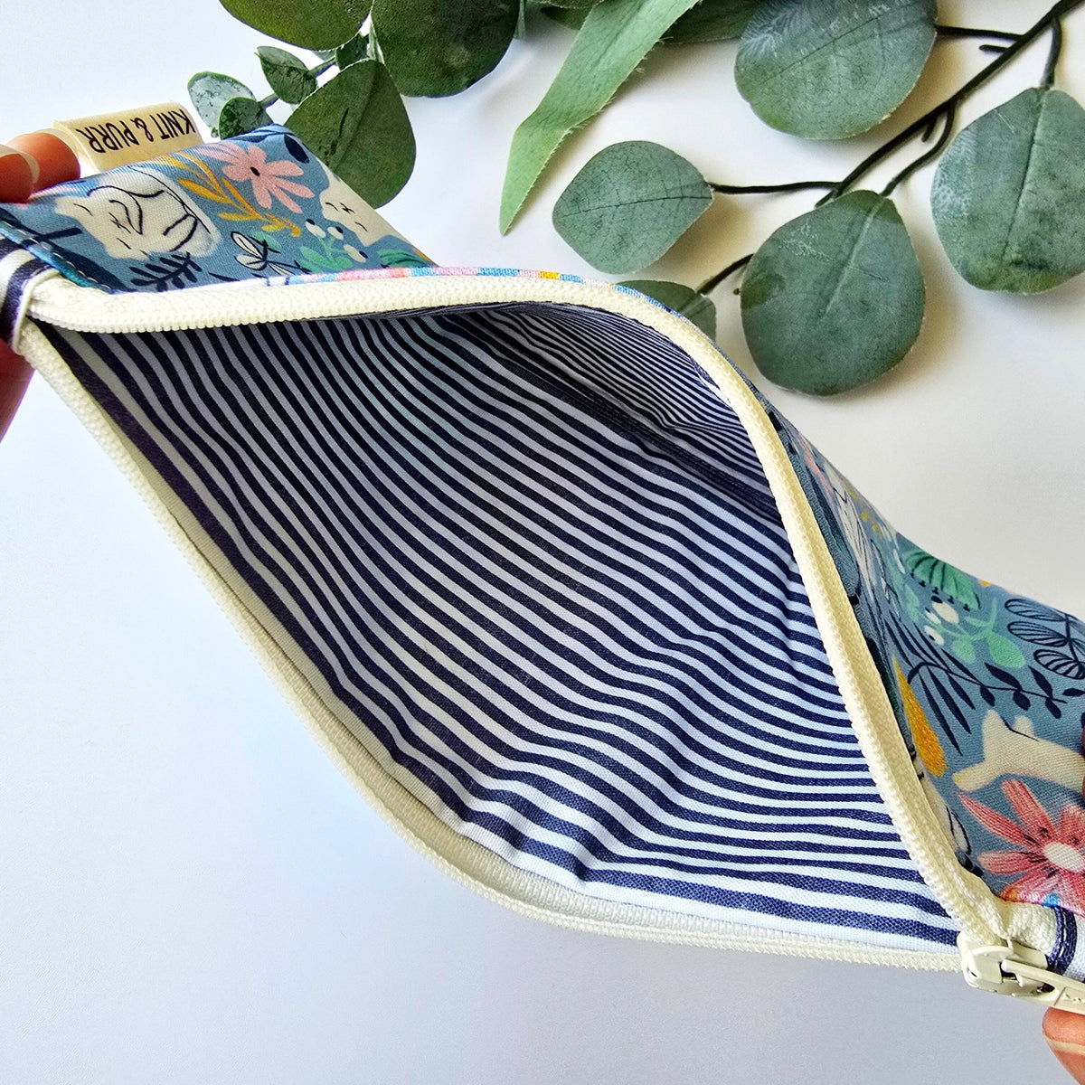 Knit & Purr - Zipper Pouch